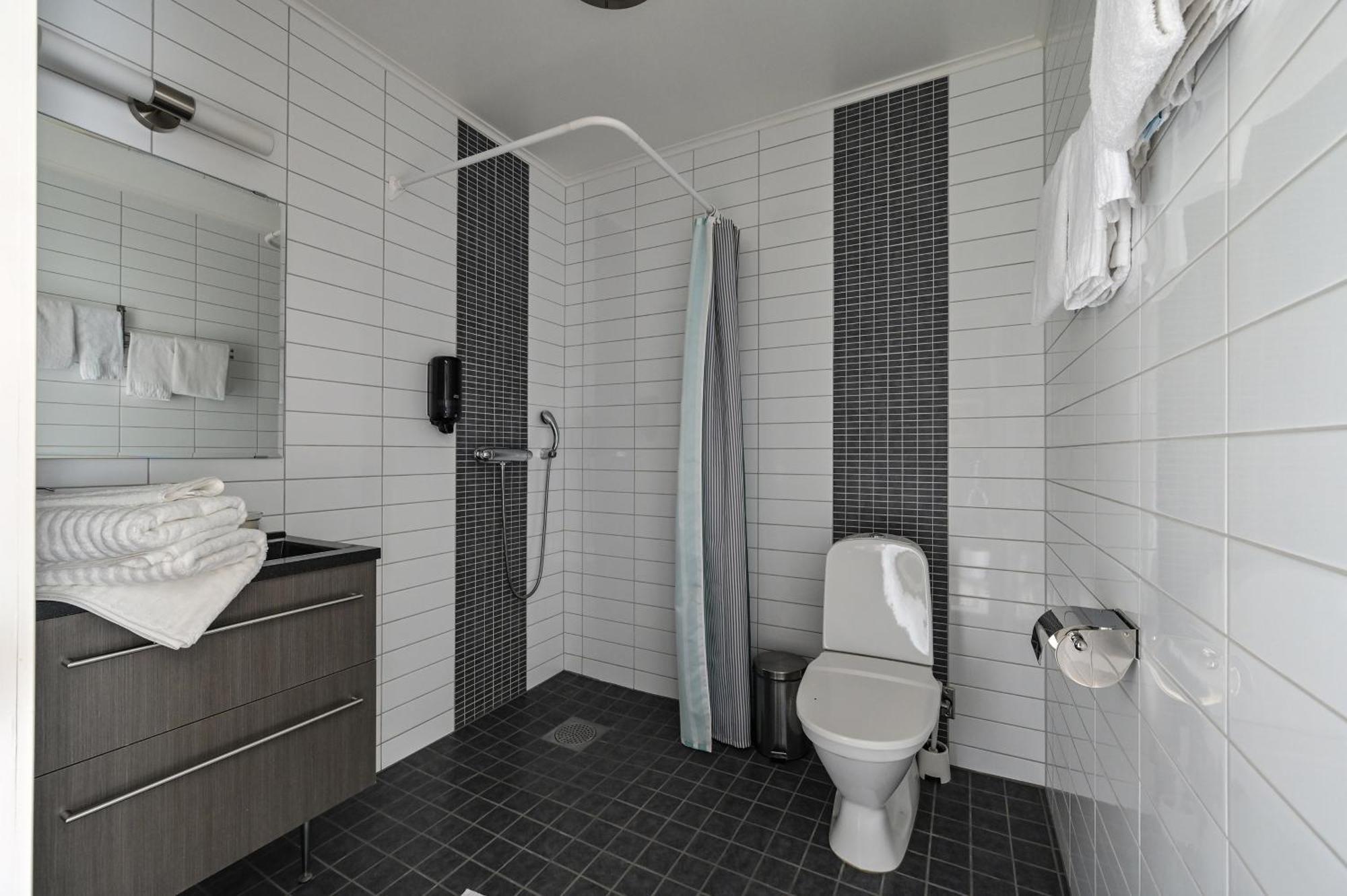 Ettsmart Hotell Sollentuna Zewnętrze zdjęcie