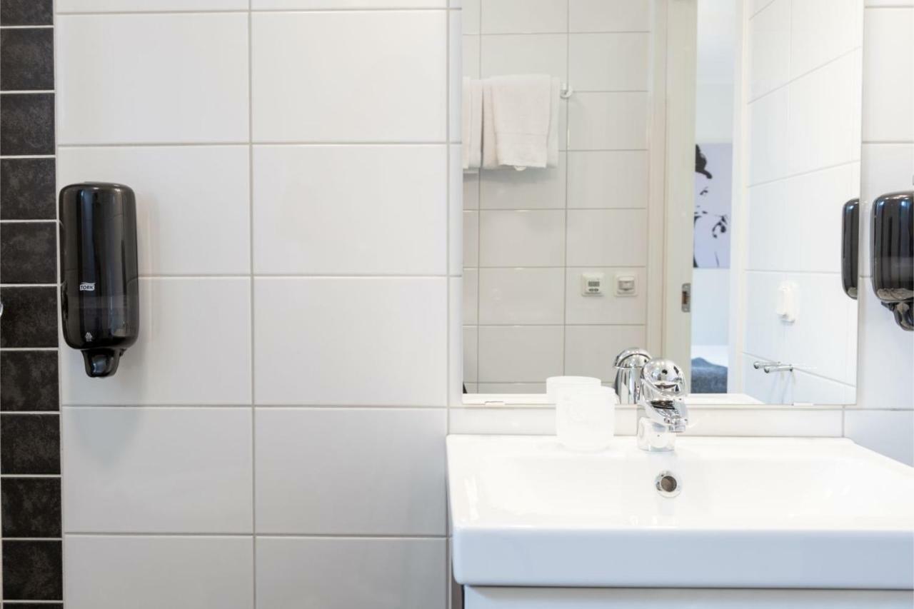 Ettsmart Hotell Sollentuna Zewnętrze zdjęcie